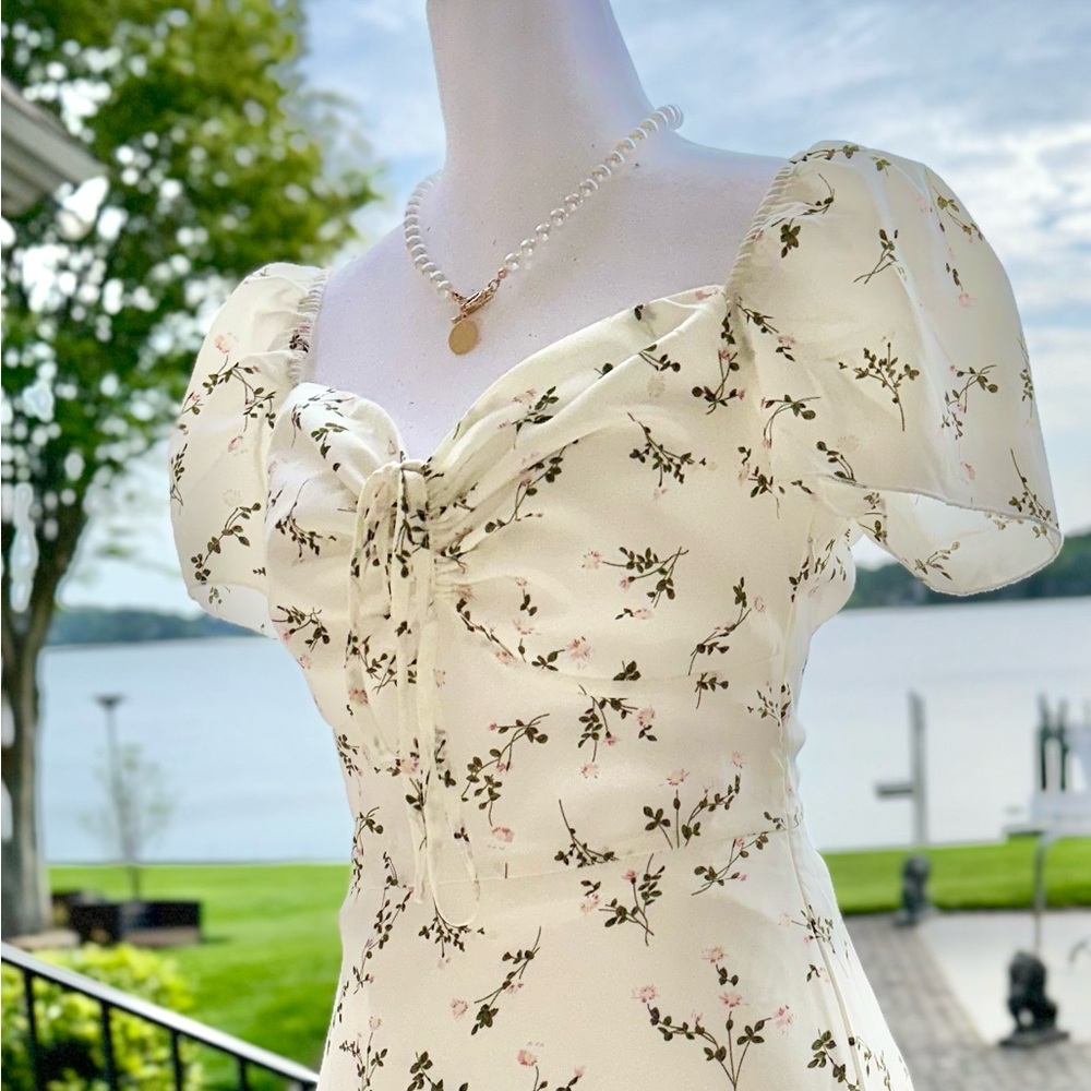 Cream dress delicate and sweet ...XS